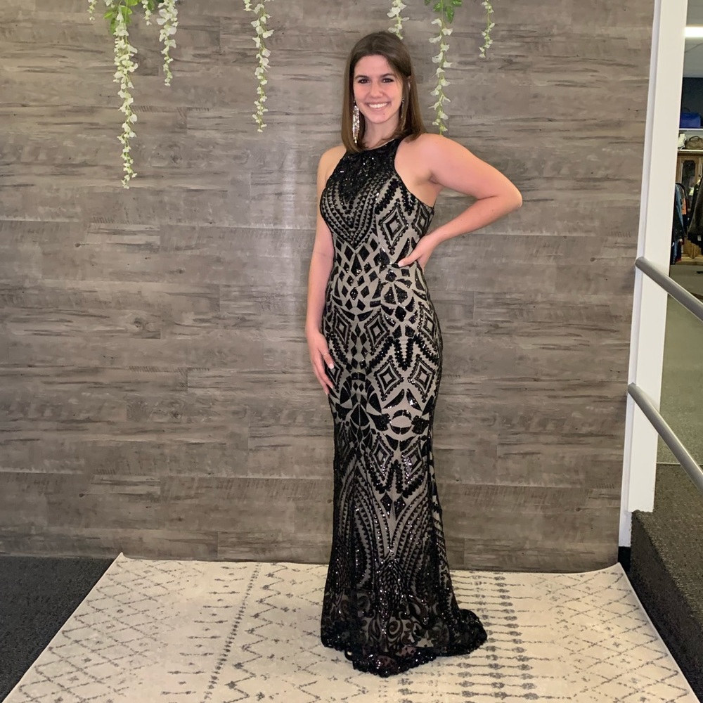Dave and Johnny Black sequin Dress Size 8